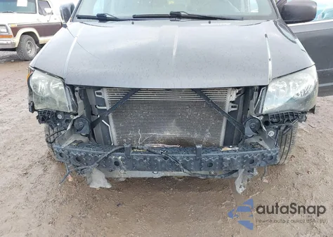 2017 Dodge Grand Caravan Sxt z USA, uszkodzony, nr VIN 2C4RDGCG0HR724365